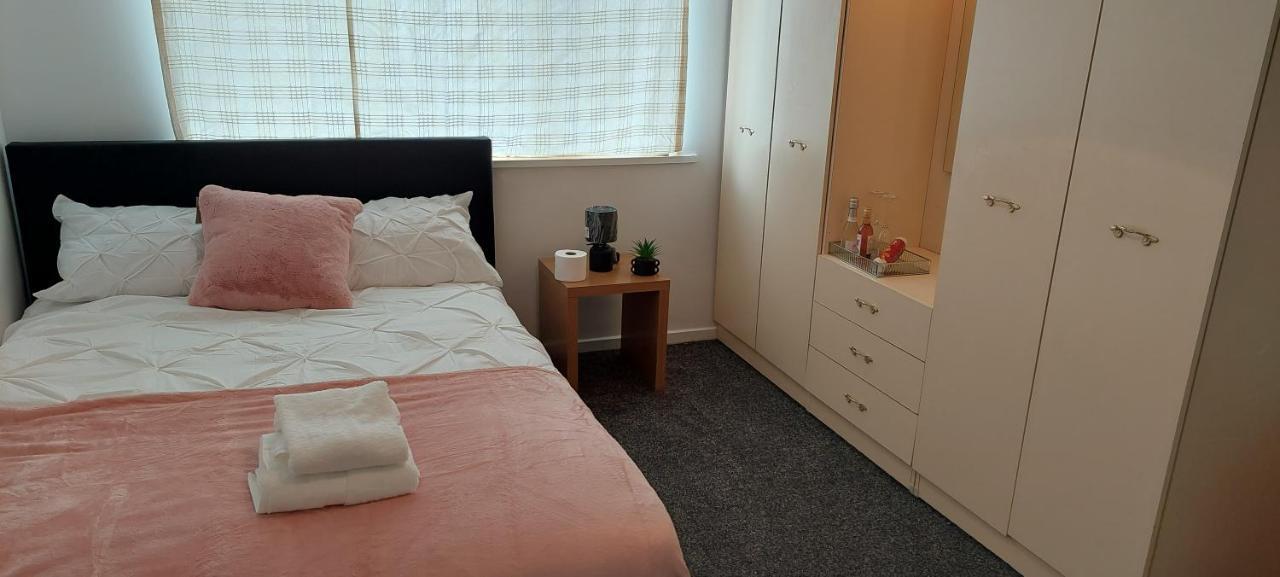 Bed and Breakfast Lizras Farnworth Zewnętrze zdjęcie